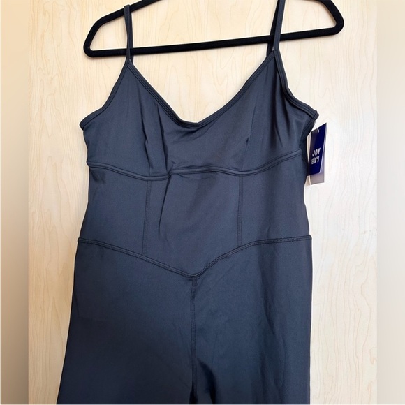🪖😀NWT Joy Lab - Black Jumpsuit / Onesie - M - Picture 2 of 2